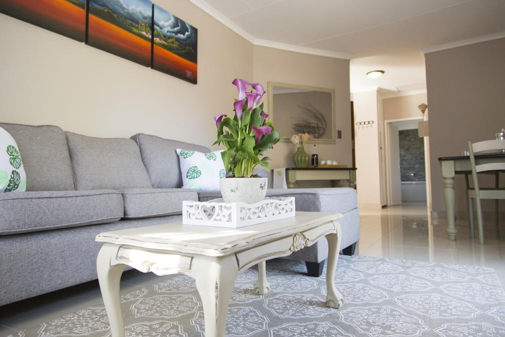 Nehema Manor Villa Schoemansville Luaran gambar