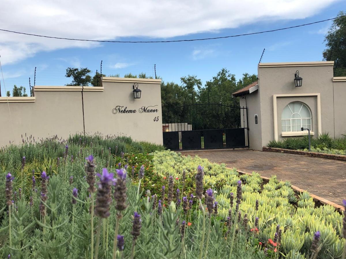 Nehema Manor Villa Hartbeespoort Luaran gambar