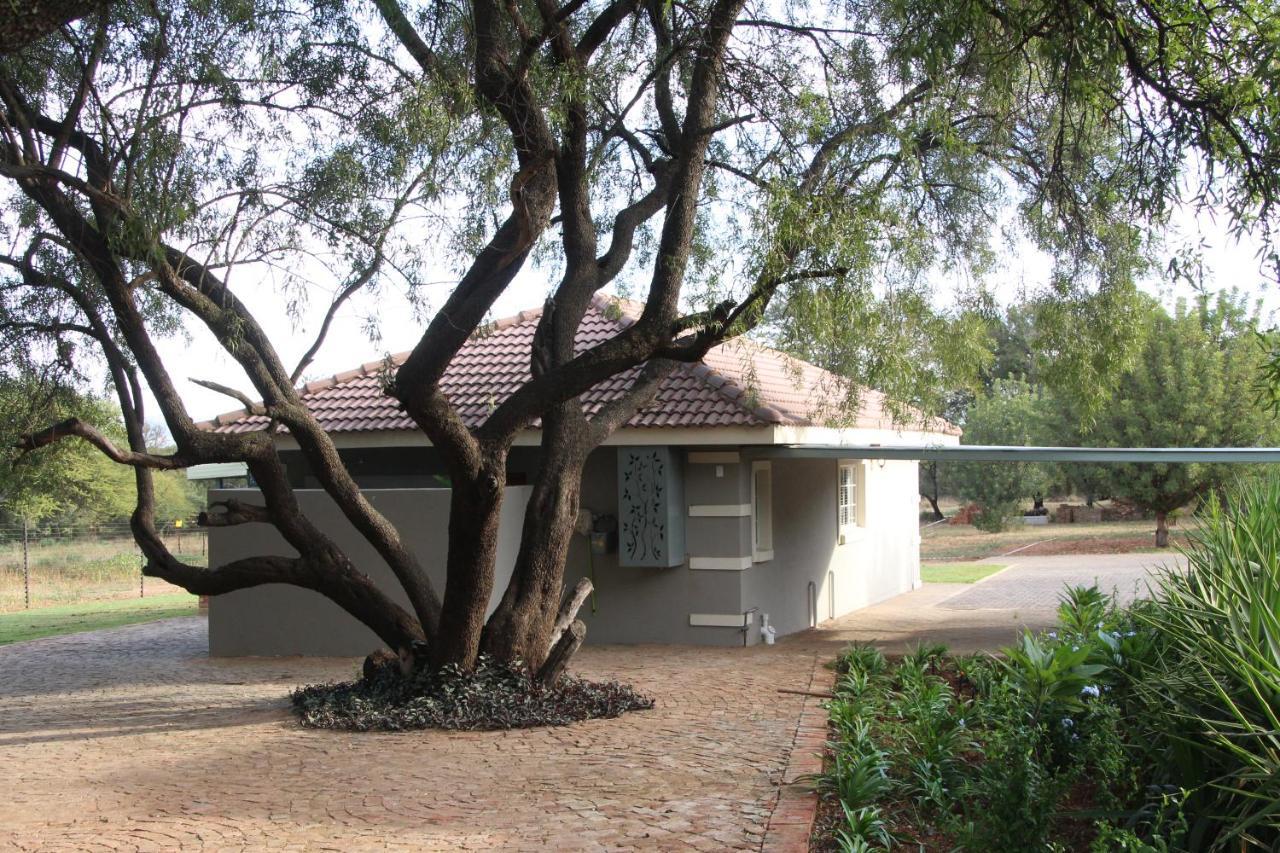 Nehema Manor Villa Schoemansville Luaran gambar